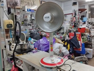 新格碳素電暖器
