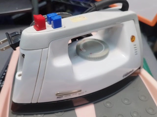鍋寶蒸汽電熨斗