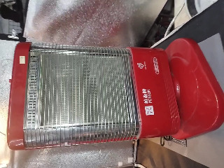 電暖器