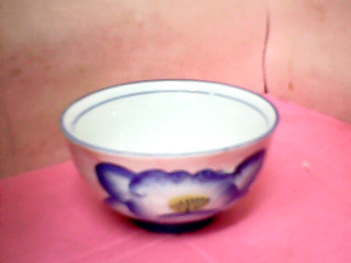瓷碗
