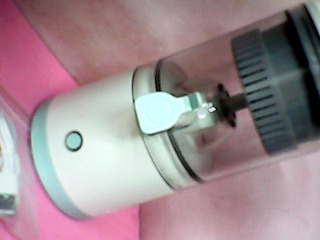 電動榨汁機