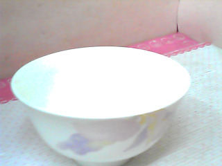 瓷碗