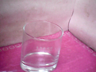 玻璃杯