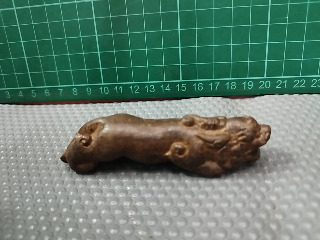 木雕瑞獸擺件