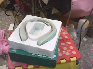 全新/頸部舒緩按摩器