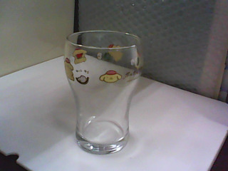 玻璃杯