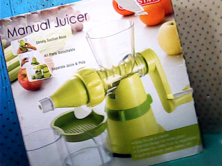 手動慢磨搾汁器