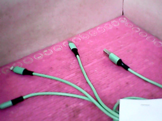 充電線