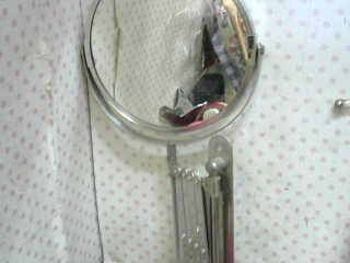 壁掛雙面折疊美容鏡