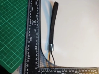 黑色編織手腕帶