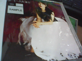 CD 李翊君