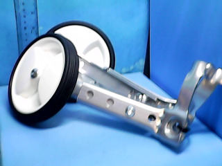 兒童單車補助輪