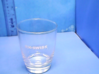 玻璃杯
