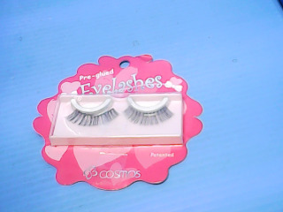 假睫毛