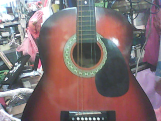 吉他