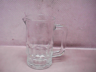 啤酒杯