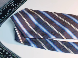 條紋領帶