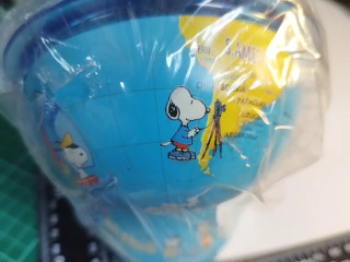 Snoopy 地球儀