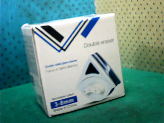 磁吸式玻璃清潔器