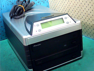 DVD對拷燒錄機(電源櫃台)