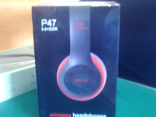 耳罩式藍芽耳機