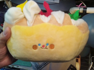 奶油蛋糕絨毛偶