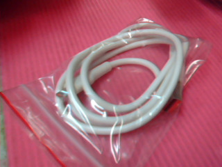 充電線