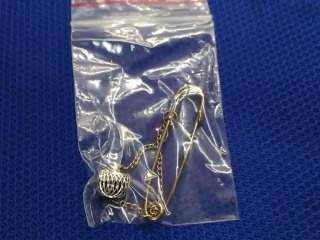 別針