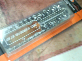 28入套筒螺絲起子組