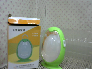 燈  使用電池