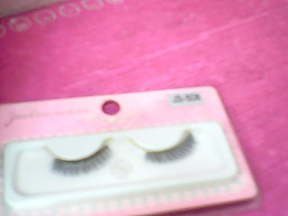 假睫毛