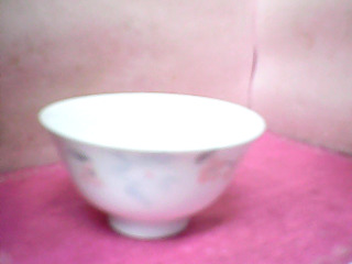瓷碗