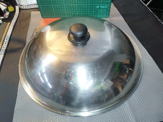 白鐵炒鍋蓋