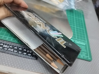 素描鉛筆
