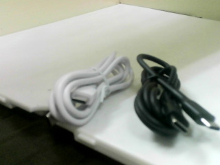 充電線