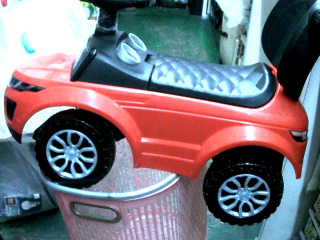 兒童車