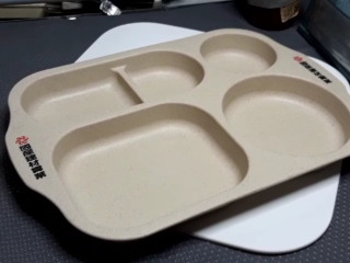 分隔餐盤