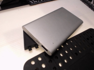 超薄鋁合金行動電源