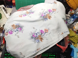 白底花束