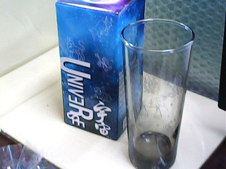 玻璃杯