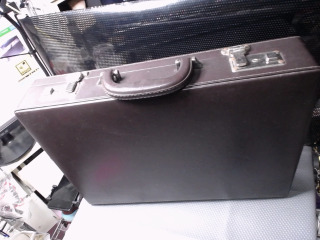 復古風格一卡皮箱