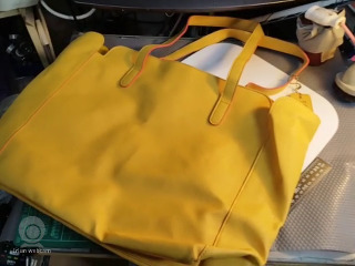 黃色托特包