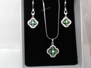 天然翡翠項鍊套組