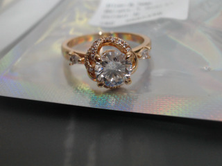 莫桑戒指1CT-含證書