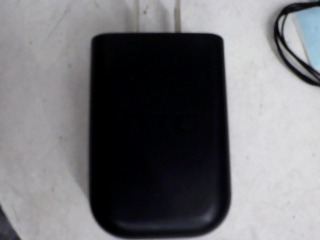 HTC充電器