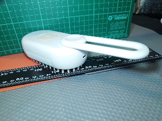 電動梳毛刷