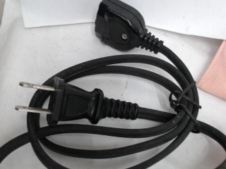 電源線