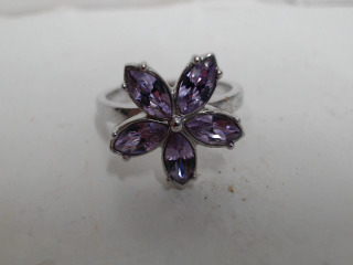 施華洛世奇戒指