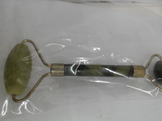玉石按摩滾輪