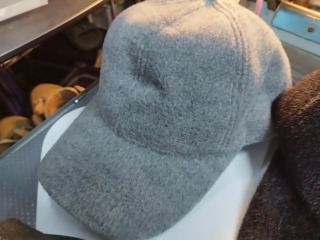 灰磨砂棒球帽